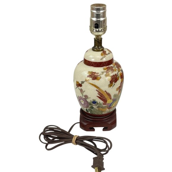 Antique Style Hand Painted Porcelain Table Lamp With Floral Pattern & Wooden Bas - Picture 1 of 11